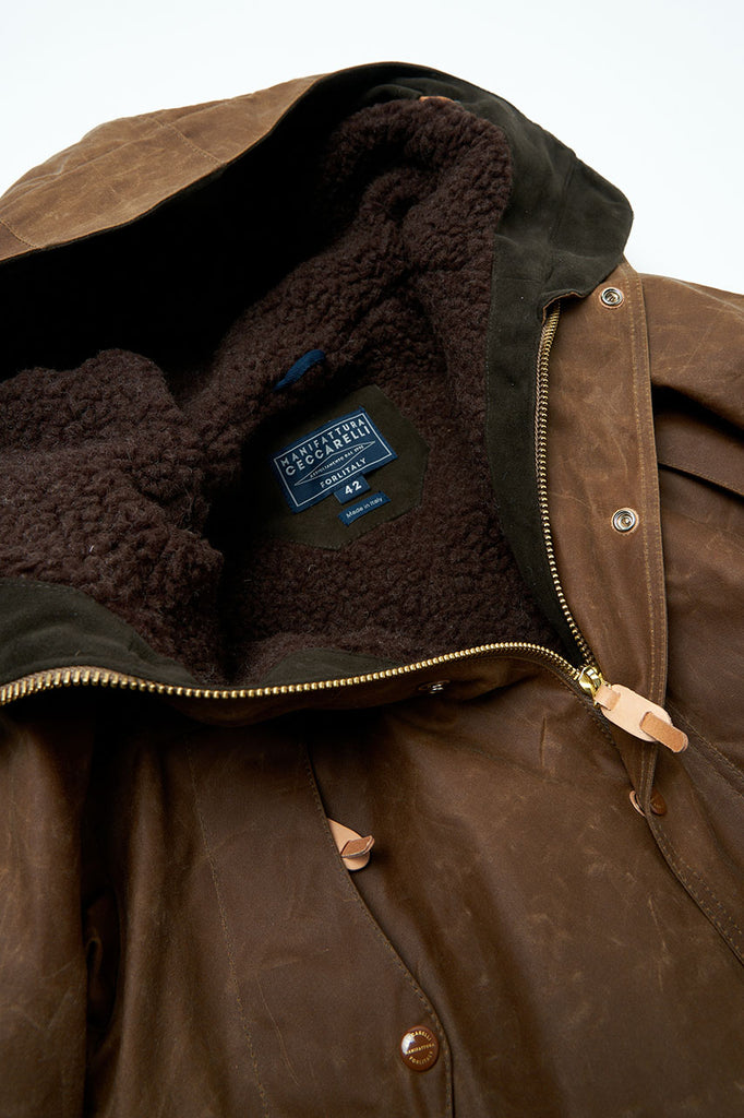 Manifattura Ceccarelli Waxed Mountain Jacket Wool Teddy Fur Dark Tan