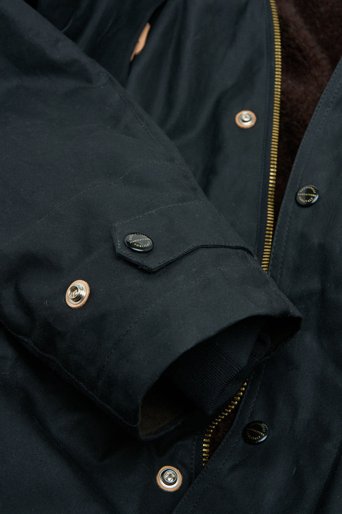 Manifattura Ceccarelli Waxed Long Mountain Jacket Wool Teddy Fur Black