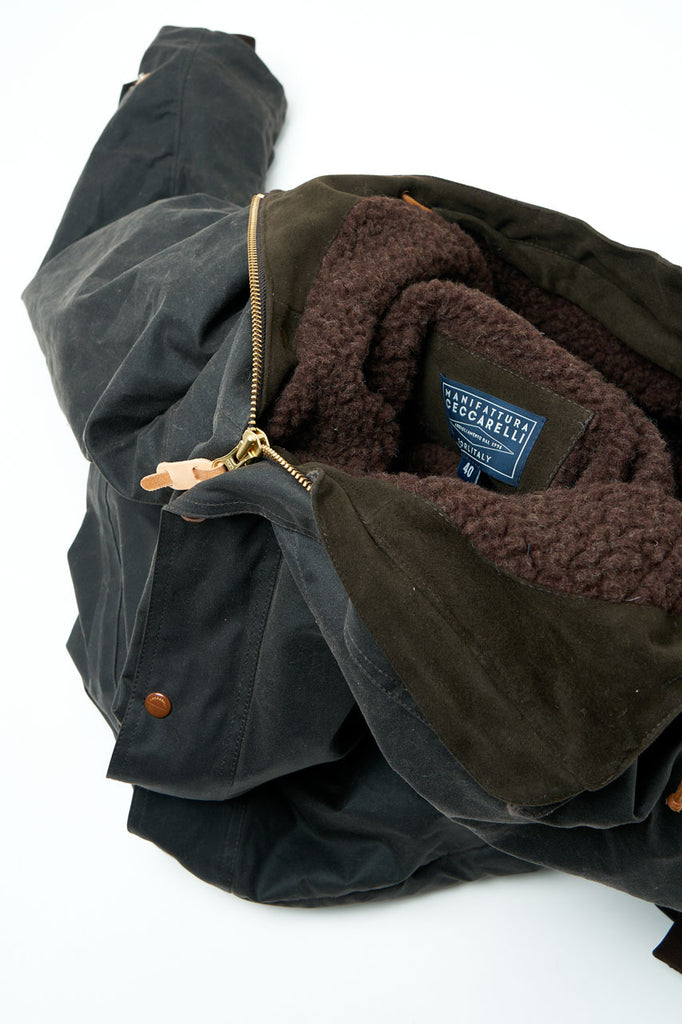 Manifattura Ceccarelli Waxed Long Mountain Jacket Wool Teddy Fur Chocolate